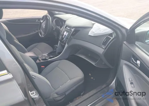 2013 Hyundai Sonata Gls z USA, uszkodzony, nr VIN 5NPEB4AC1DH793401